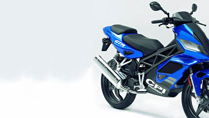 CPI Power GTR 50 in Blue Side Pose